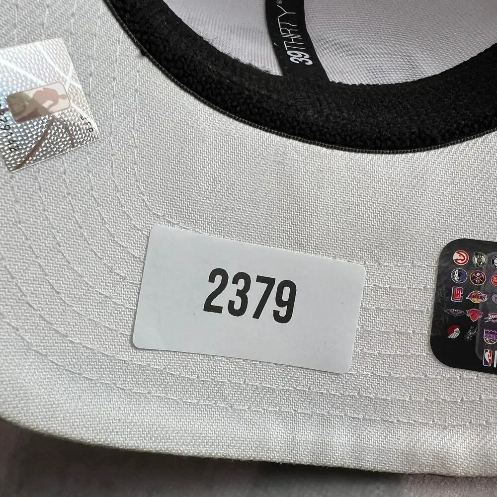 Houston Rockets New Era Mesh Back 39Thirty Hat Size Medium-Large White Cap NWT